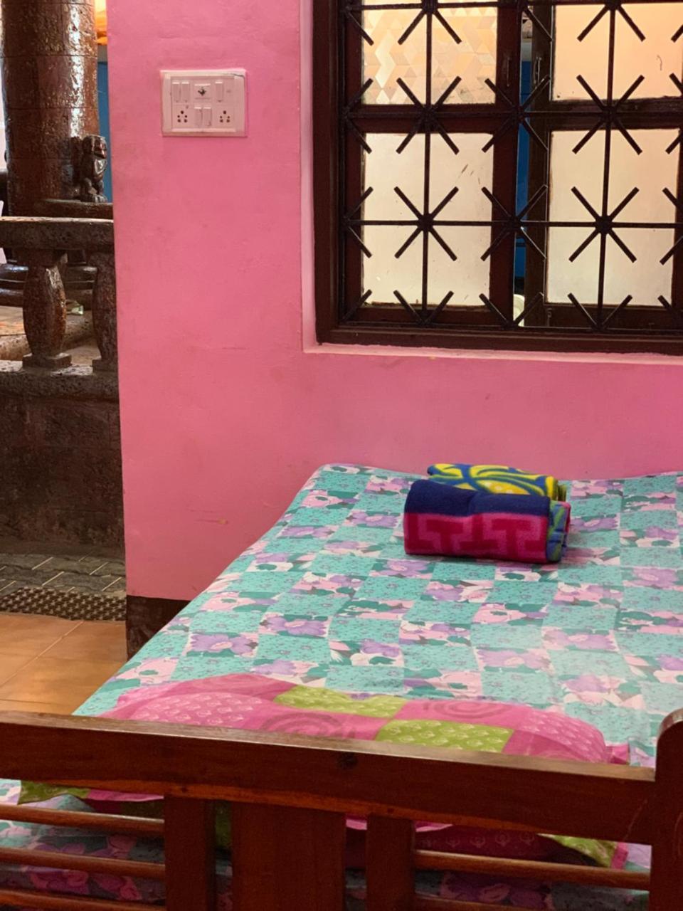 Guru Guest House 안주나 외부 사진